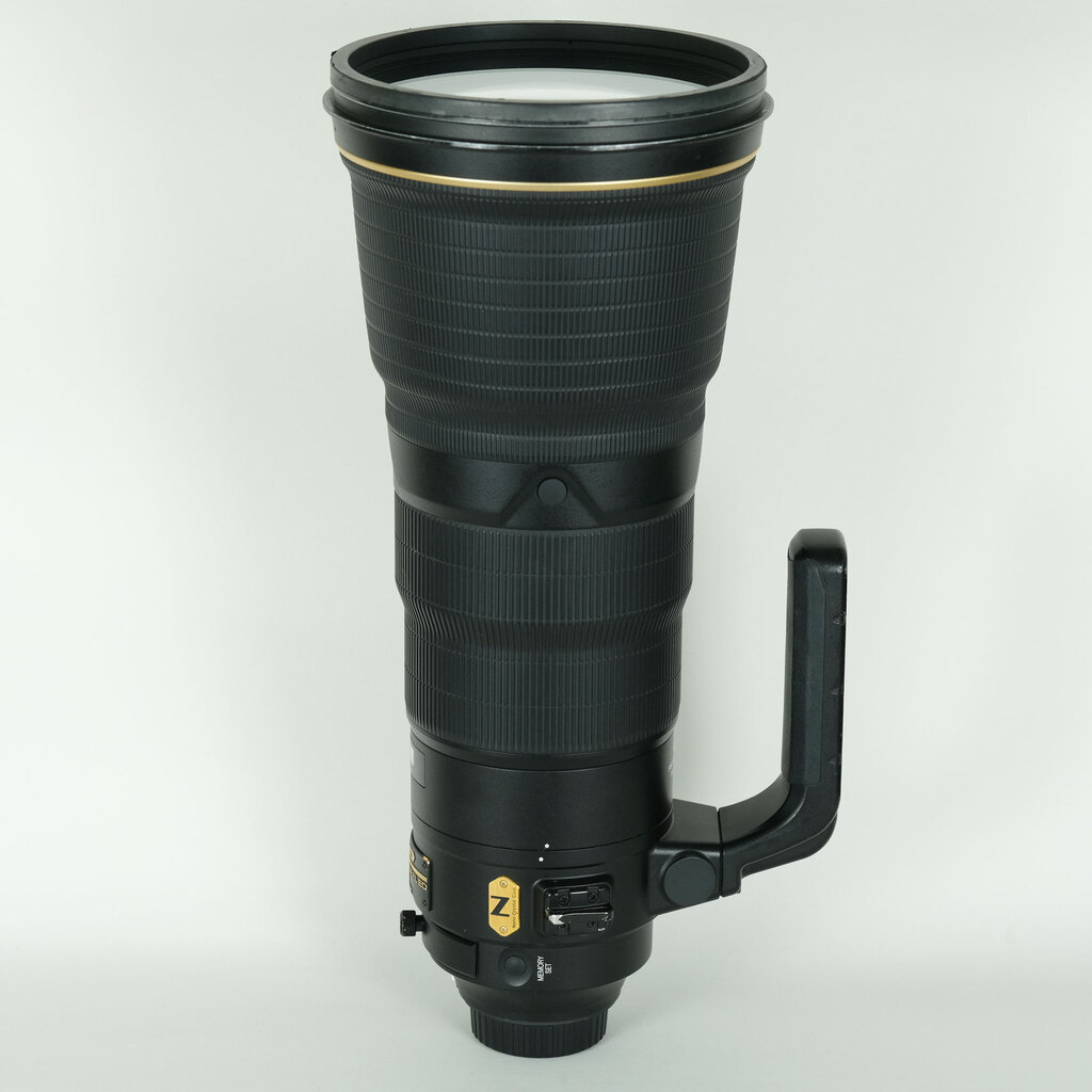 Nikon AF-S NIKKOR 400mm f/2.8E FL ED VR Nikon AF-S NIKKOR 400mm f/2.8E FL ED VR