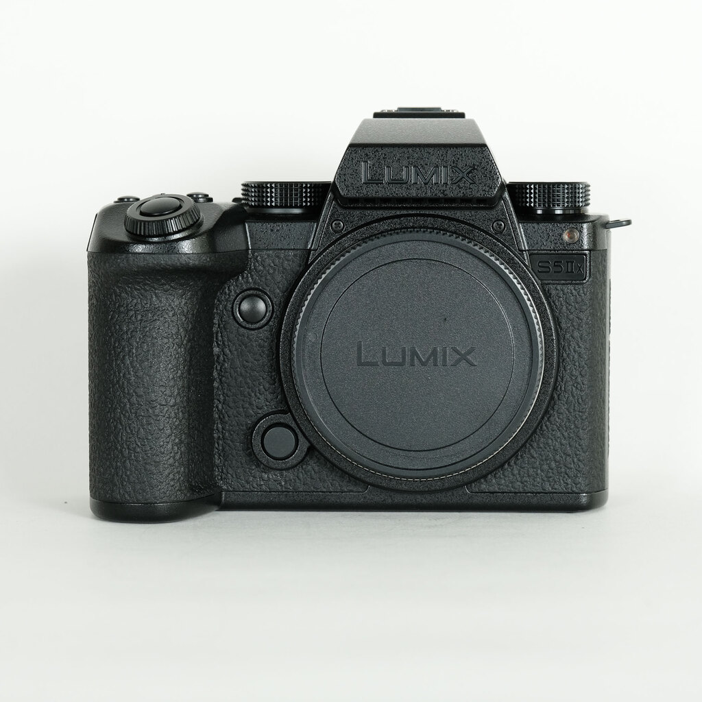 Panasonic LUMIX S5IIX ボディ DC-S5M2X ブラック Panasonic LUMIX S5IIX ボディ DC-S5M2X ブラック