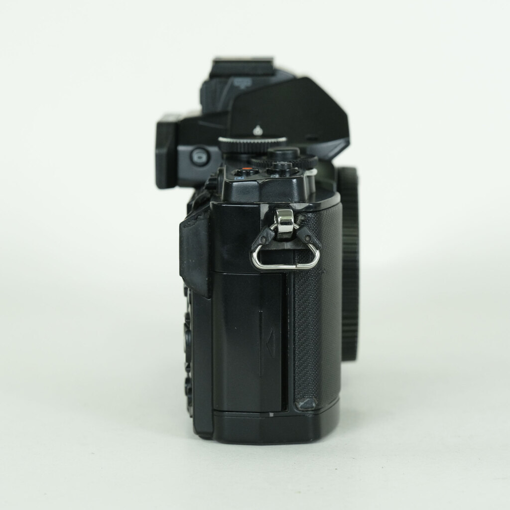 OLYMPUS OM-D E-M5 ボディ ブラック