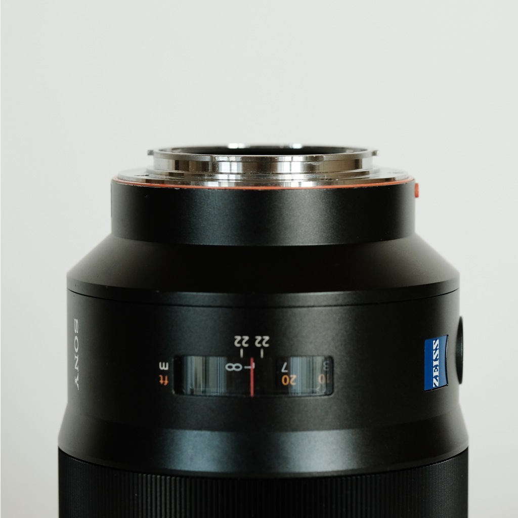 SONY Sonnar T* 135mm F1.8 ZA SAL135F18Zの出品 | ONE SCENE（ワン
