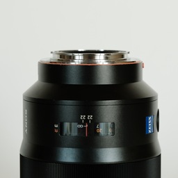 SONY Sonnar T* 135mm F1.8 ZA SAL135F18Z