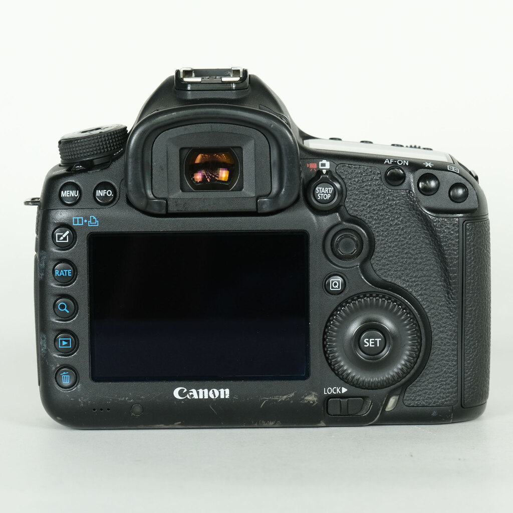 Canon EOS 5D Mark III Canon EOS 5D Mark III