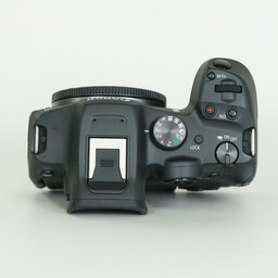 Canon EOS R7 Canon EOS R7