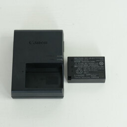 Canon EOS R10