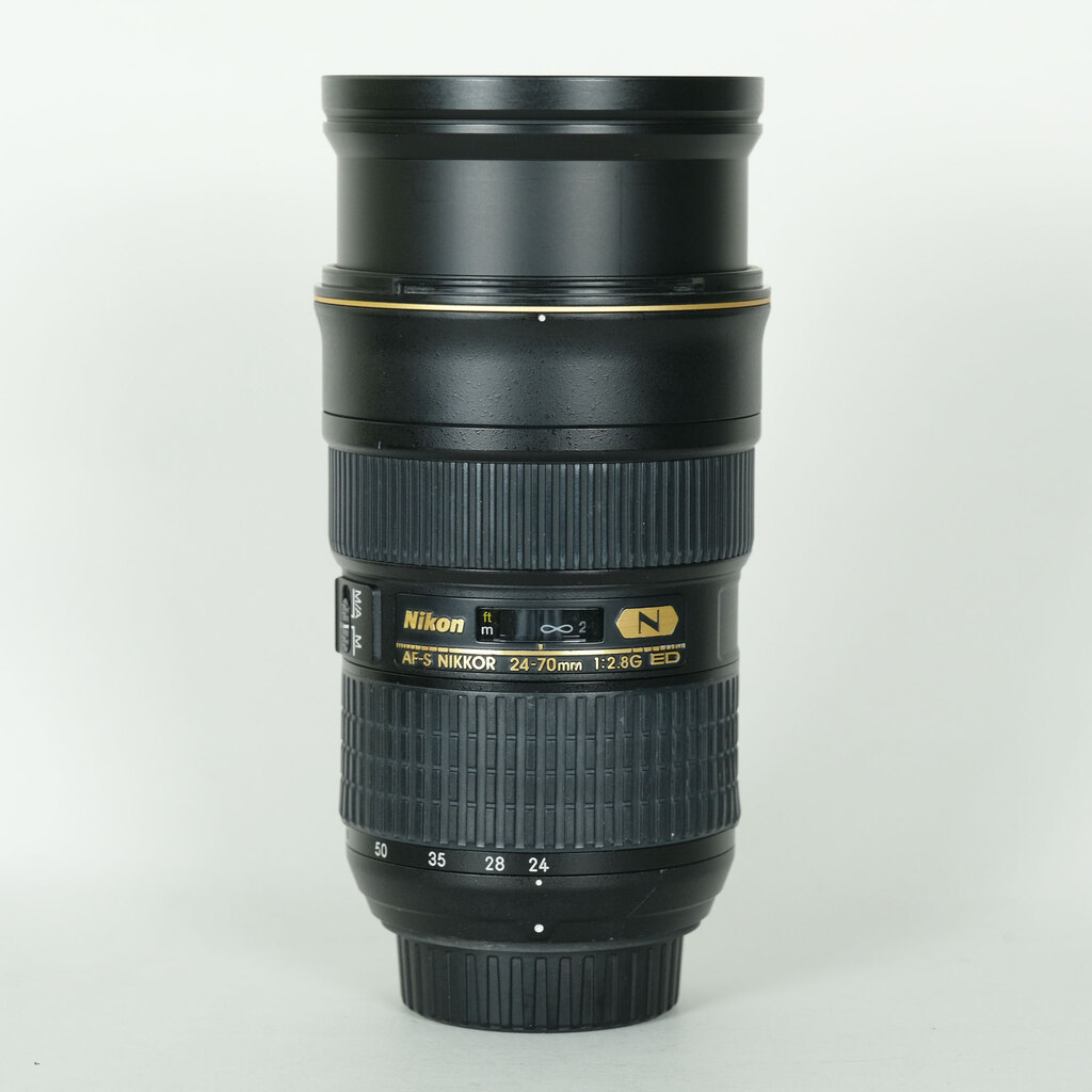 Nikon AF-S NIKKOR 24-70mm f/2.8G ED