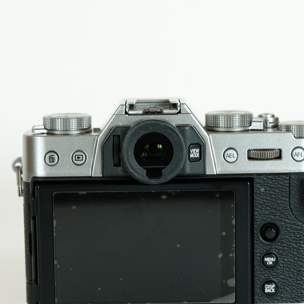 FUJIFILM X-T30の出品 | ONE SCENE（ワンシーン）