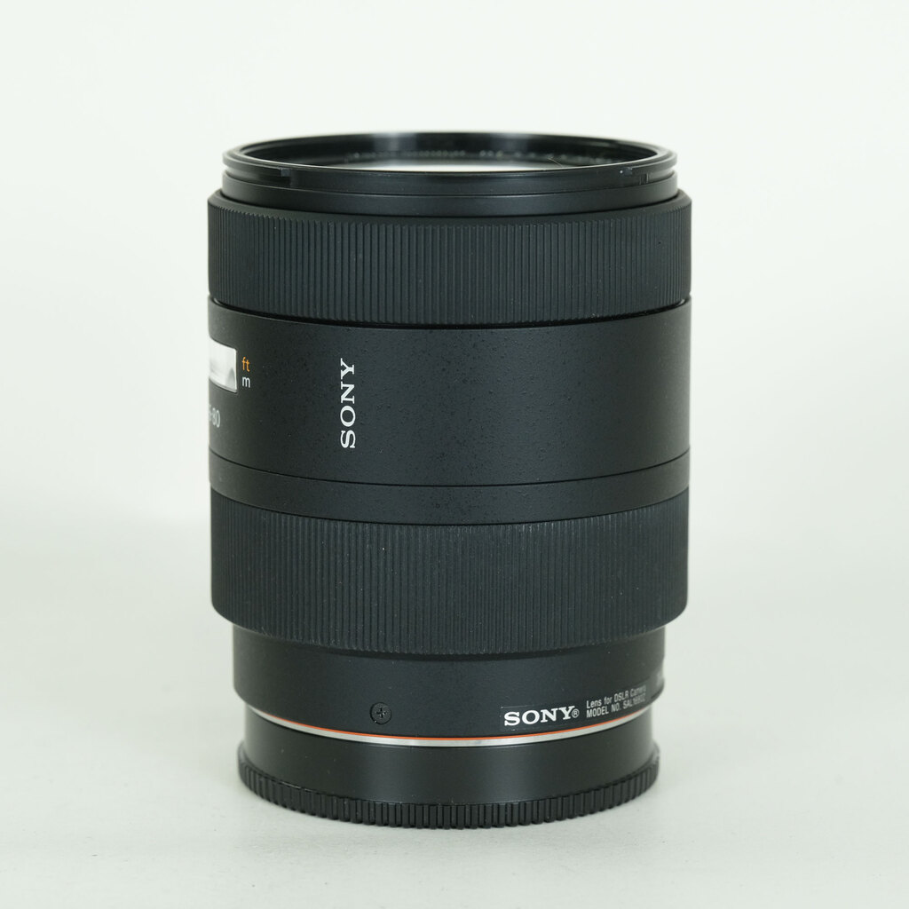 SONY Vario-Sonnar T＊ DT 16-80mm F3.5-4.5 ZA SAL1680Z