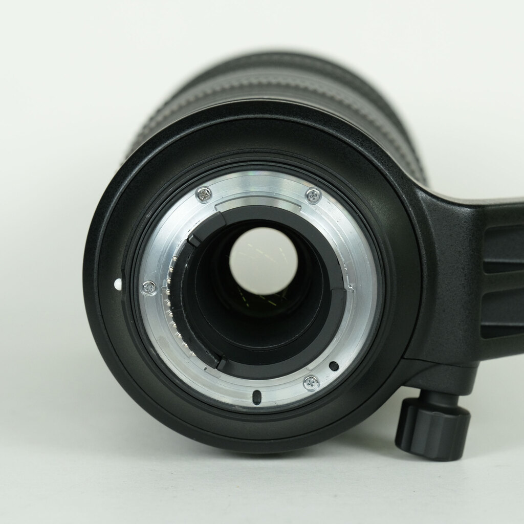 Nikon AF-S NIKKOR 200-500mm f/5.6E ED VRの出品 | ONE SCENE（ワン