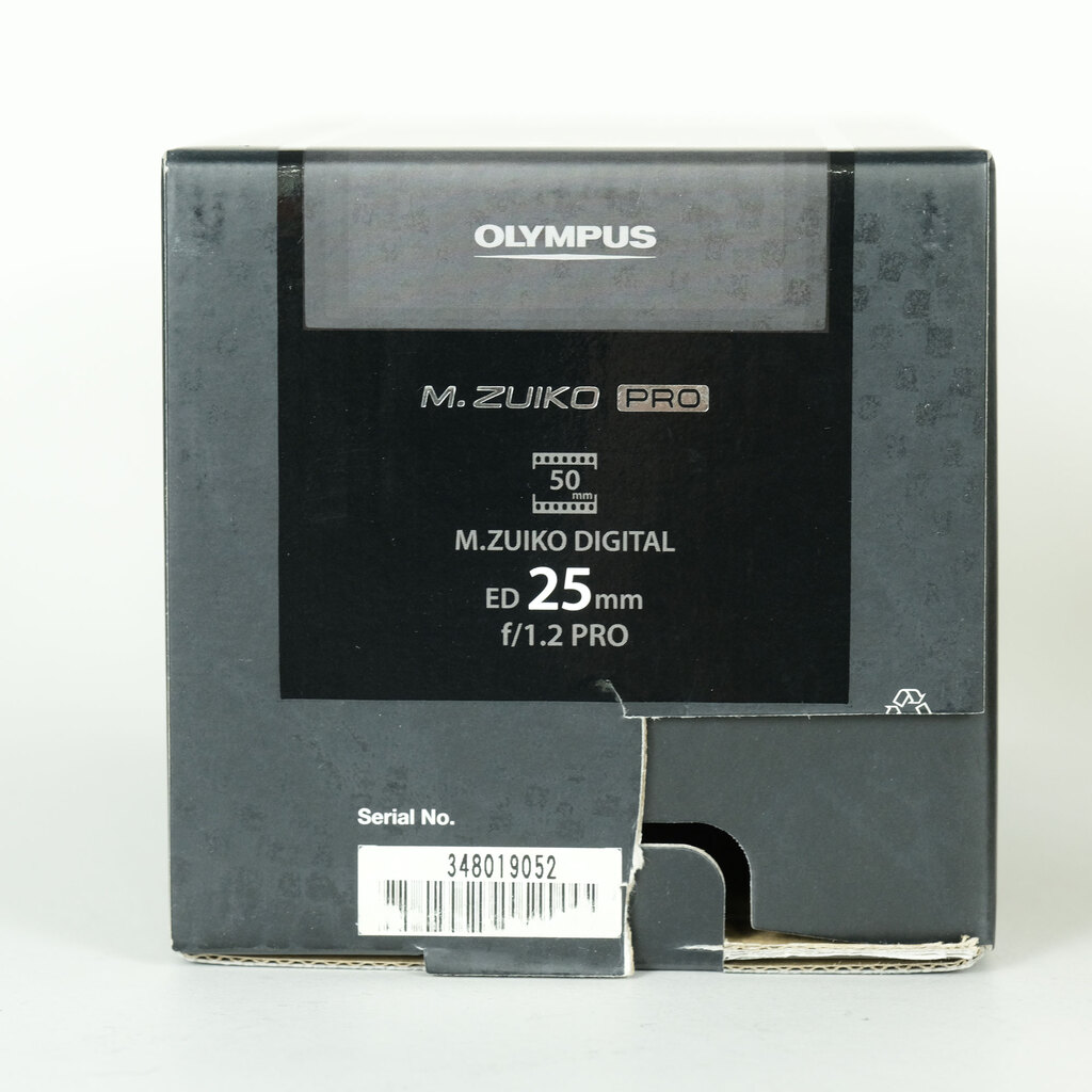 エメラルド様　おまとめ専用 OLYMPUS M.ZUIKO DIGITAL ED 25mm F1.2 PROの出品 | ONE SCENE（ワン