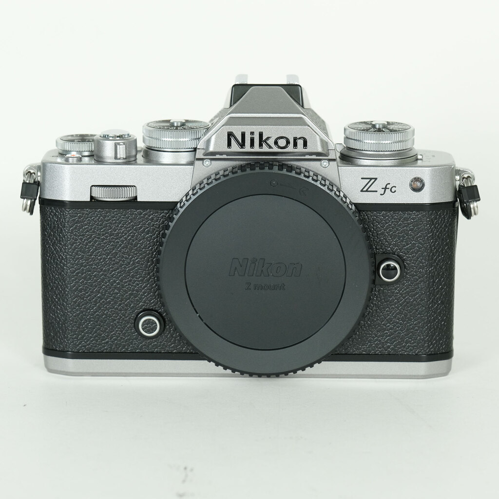 Nikon Z fc [�{�f�B �V���o�[]