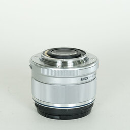 OLYMPUS M.ZUIKO DIGITAL 25mm F1.8 OLYMPUS M.ZUIKO DIGITAL 25mm F1.8