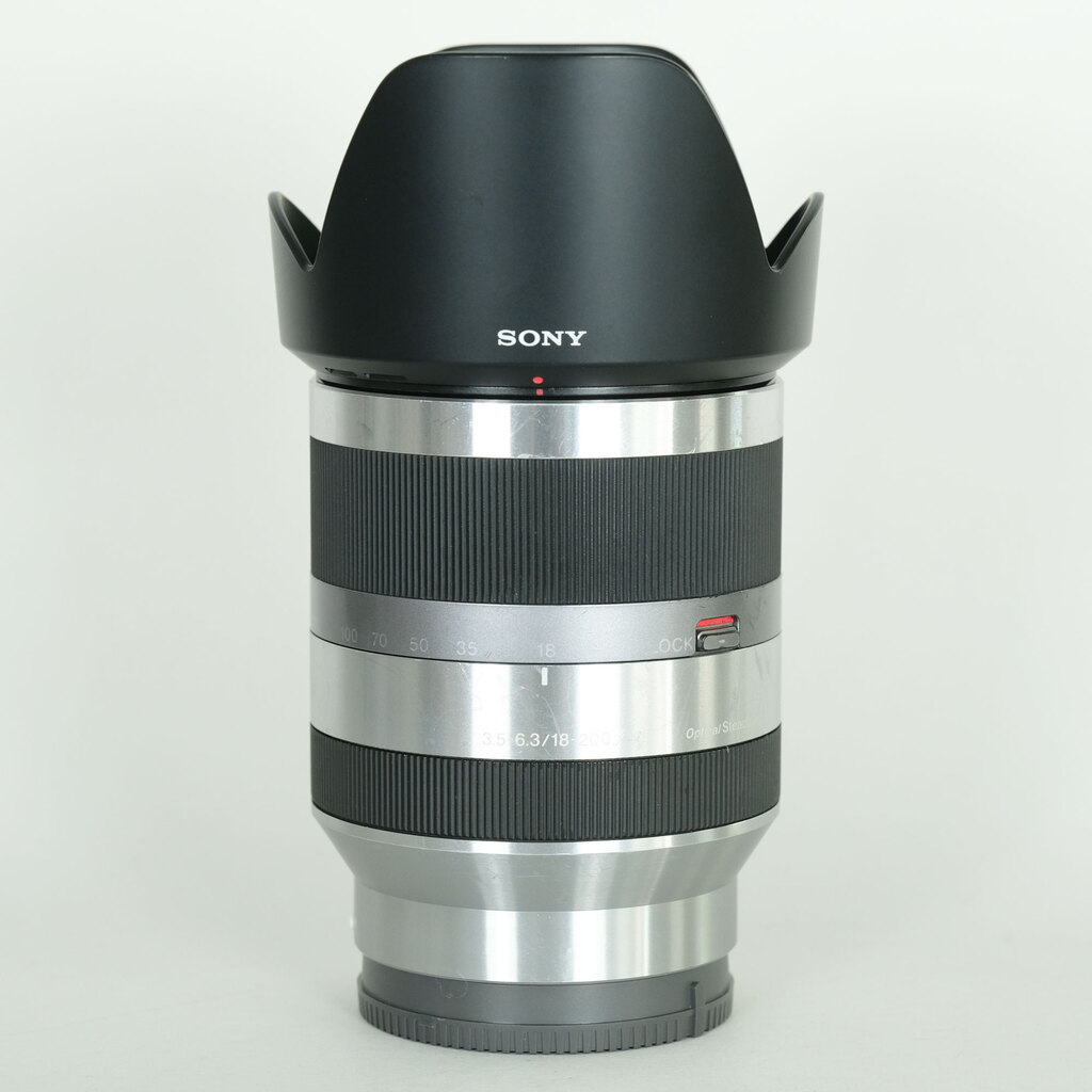 SONY E18-200mm F3.5-6.3 OSS SEL18200