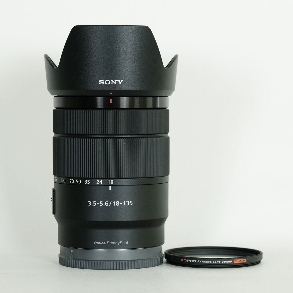 SONY E 18-135mm F3.5-5.6 OSS SEL18135