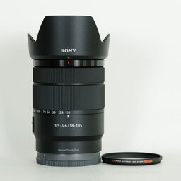 SONY E 18-135mm F3.5-5.6 OSS SEL18135
