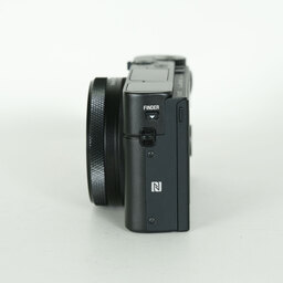 SONY Cyber-shot DSC-RX100M7