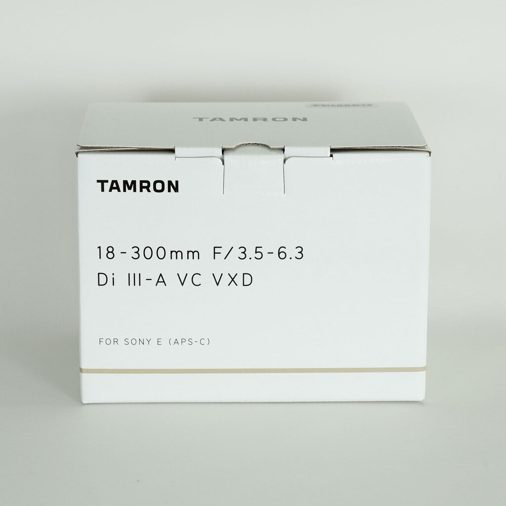 TAMRON 18-300mm F/3.5-6.3 Di III-A VC VXD (Model B061) [ソニーE用]