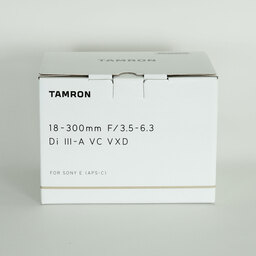 TAMRON 18-300mm F/3.5-6.3 Di III-A VC VXD (Model B061) [ソニーE用]