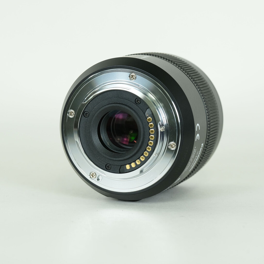 Panasonic LEICA DG MACRO-ELMARIT 45mm F2.8 ASPH. MEGA O.I.S.