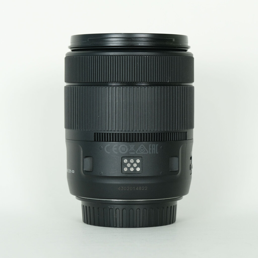 Canon EF-S18-135mm F3.5-5.6 IS USM