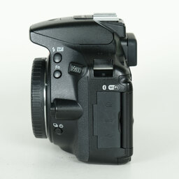 Nikon D5600