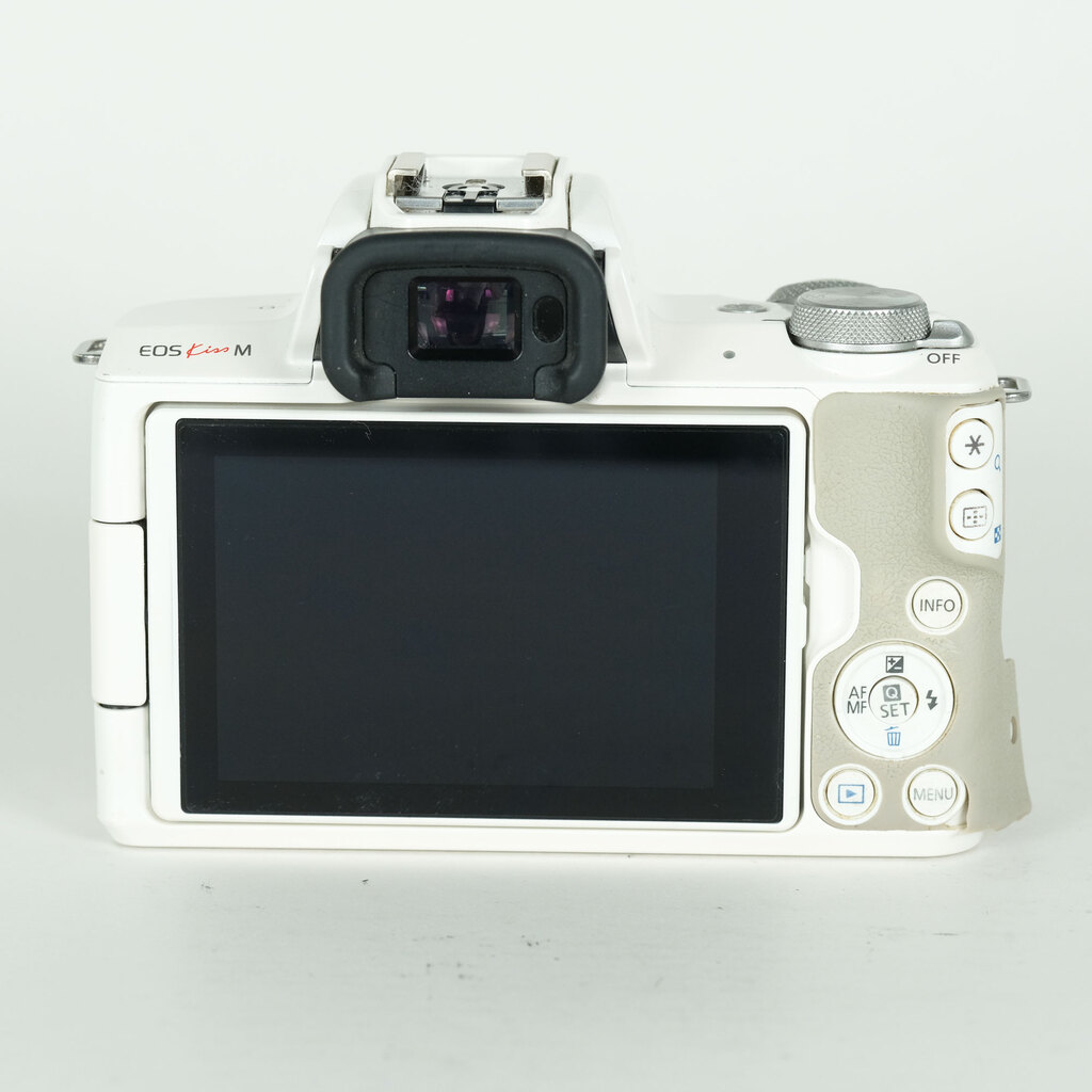 Canon EOS Kiss Mの出品 | ONE SCENE（ワンシーン）