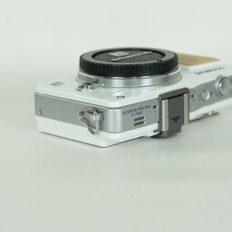 OLYMPUS PEN mini E-PM2 ボディ ホワイト