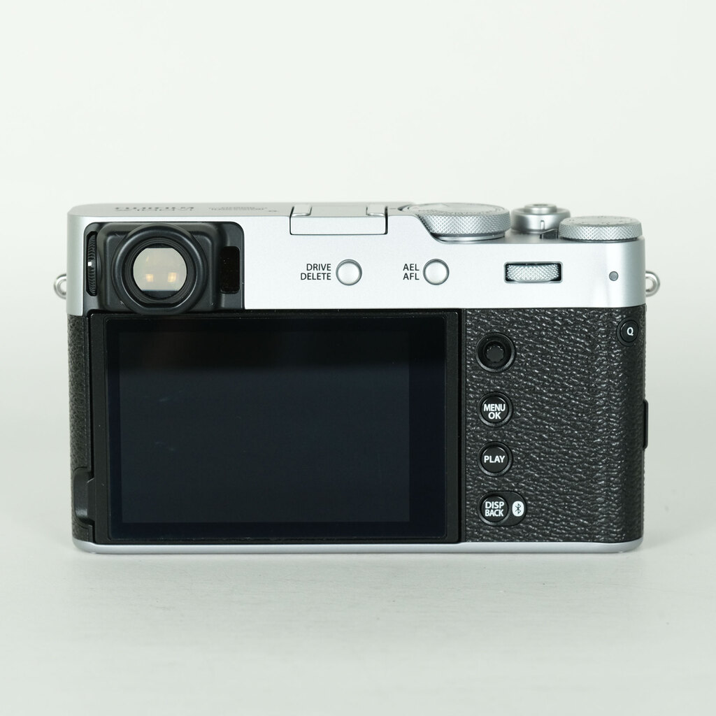 FUJIFILM X100VI