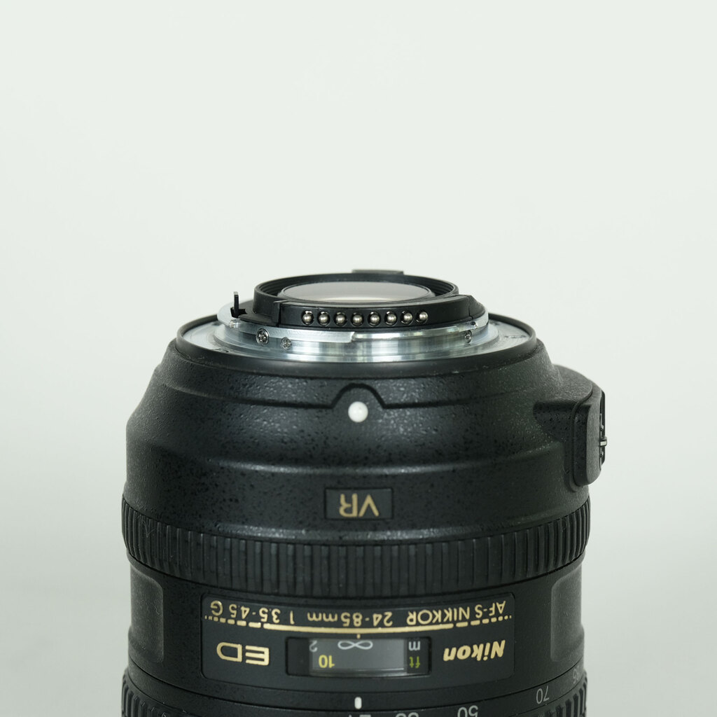 Nikon AF-S NIKKOR 24-85mm F3.5-4.5G ED VRの出品 | ONE SCENE（ワン