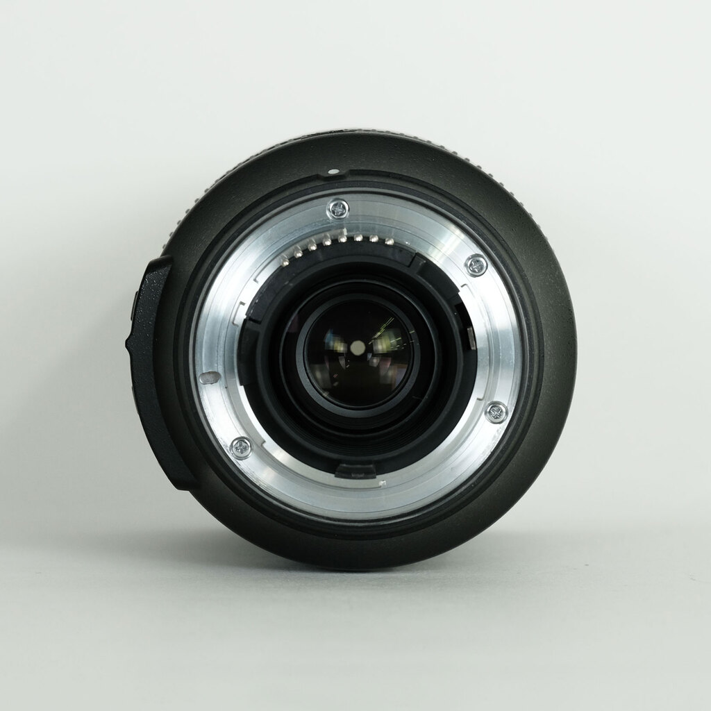 Nikon AF-S NIKKOR 28-300mm f/3.5-5.6G ED VR