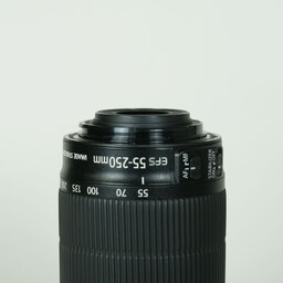 Canon EF-S55-250mm F4-5.6 IS STM