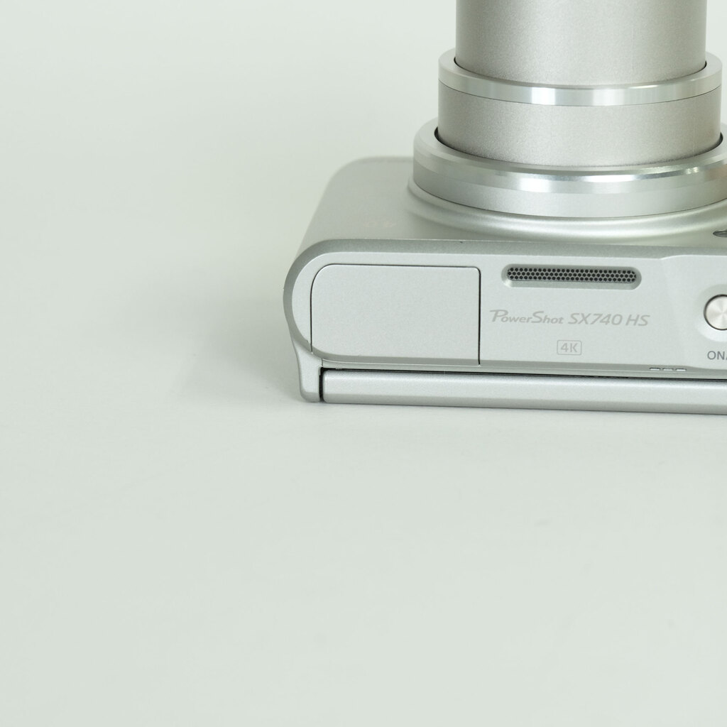 Canon PowerShot SX740 HS シルバー