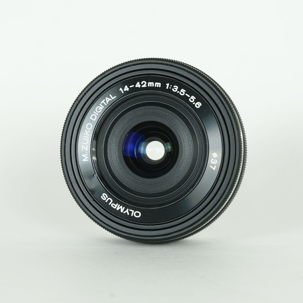 OLYMPUS M.ZUIKO DIGITAL ED 14-42mm F3.5-5.6 EZ ブラック OLYMPUS M.ZUIKO DIGITAL ED 14-42mm F3.5-5.6 EZ ブラック