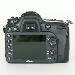 Nikon D7100