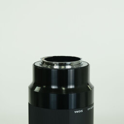 SIGMA 70mm F2.8 DG MACRO｜Art [ソニーE用]