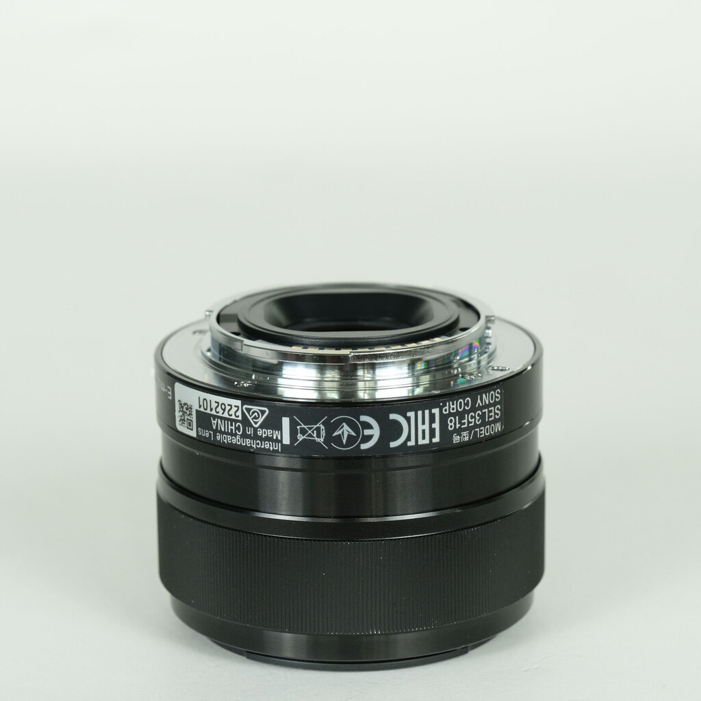 SONY E 35mm F1.8 OSS SEL35F18の出品 | ONE SCENE（ワンシーン）