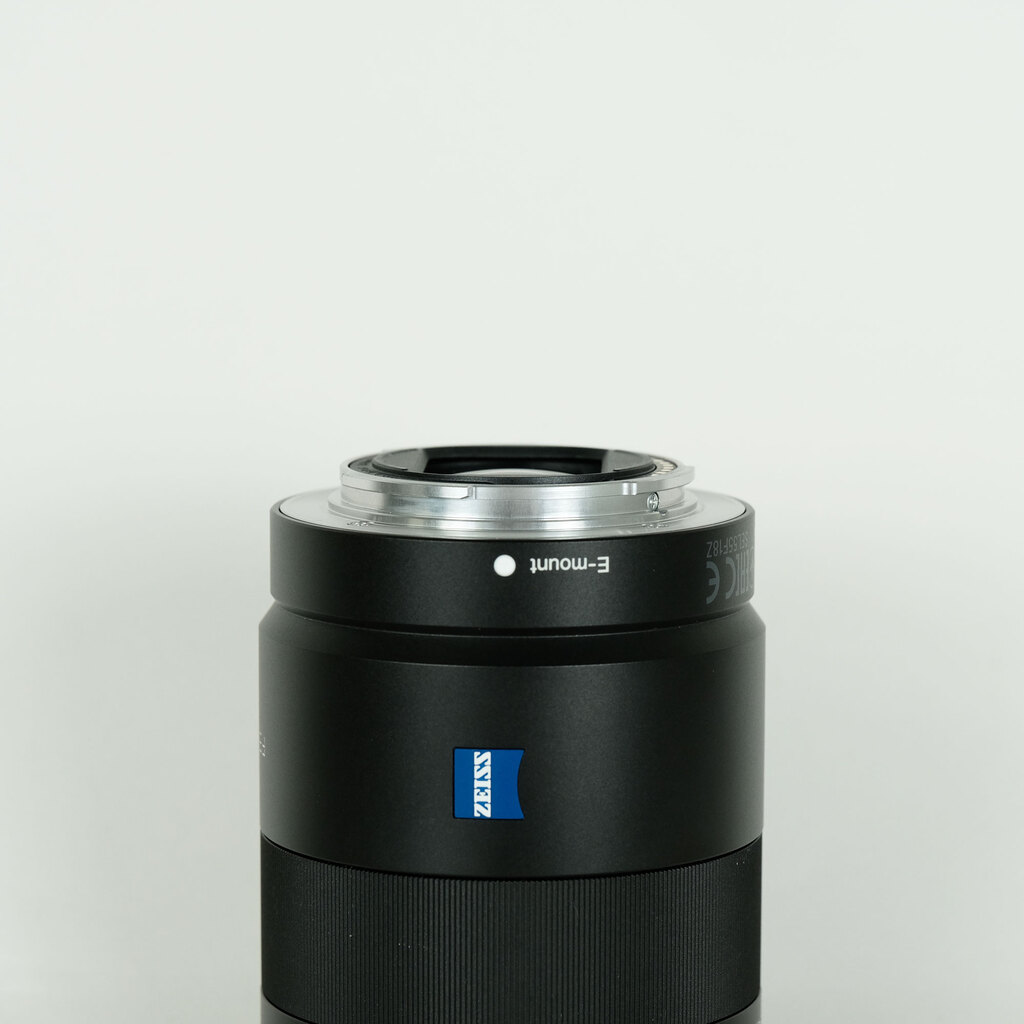 SONY Sonnar T* FE 55mm F1.8 ZA SEL55F18Z SONY Sonnar T* FE 55mm F1.8 ZA SEL55F18Z