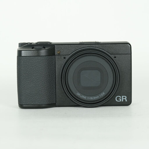 RICOH GR IV