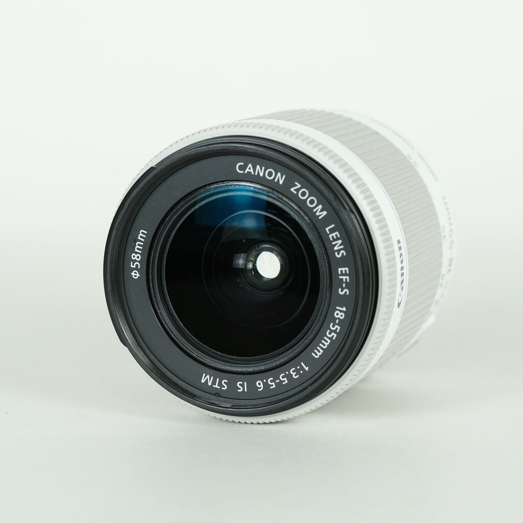 【美品/白】Canon EF-S 18-55mm IS 手ブレ補正 標準ズーム Canon EF-S18-55mm F3.5-5.6 IS STM ホワイトの出品 | ONE SCENE（ワン