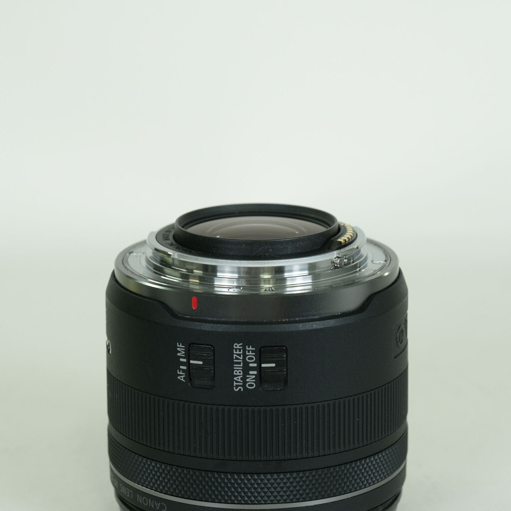 Canon RF35mm F1.8 MACRO IS STM
