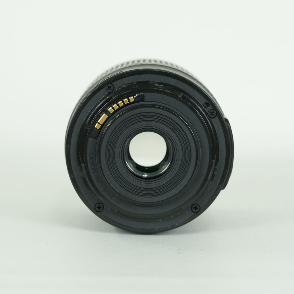Canon EF-S18-55mm F3.5-5.6 IS STM Canon EF-S18-55mm F3.5-5.6 IS STM