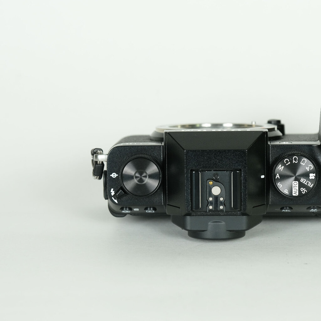 FUJIFILM X-S10 FUJIFILM X-S10