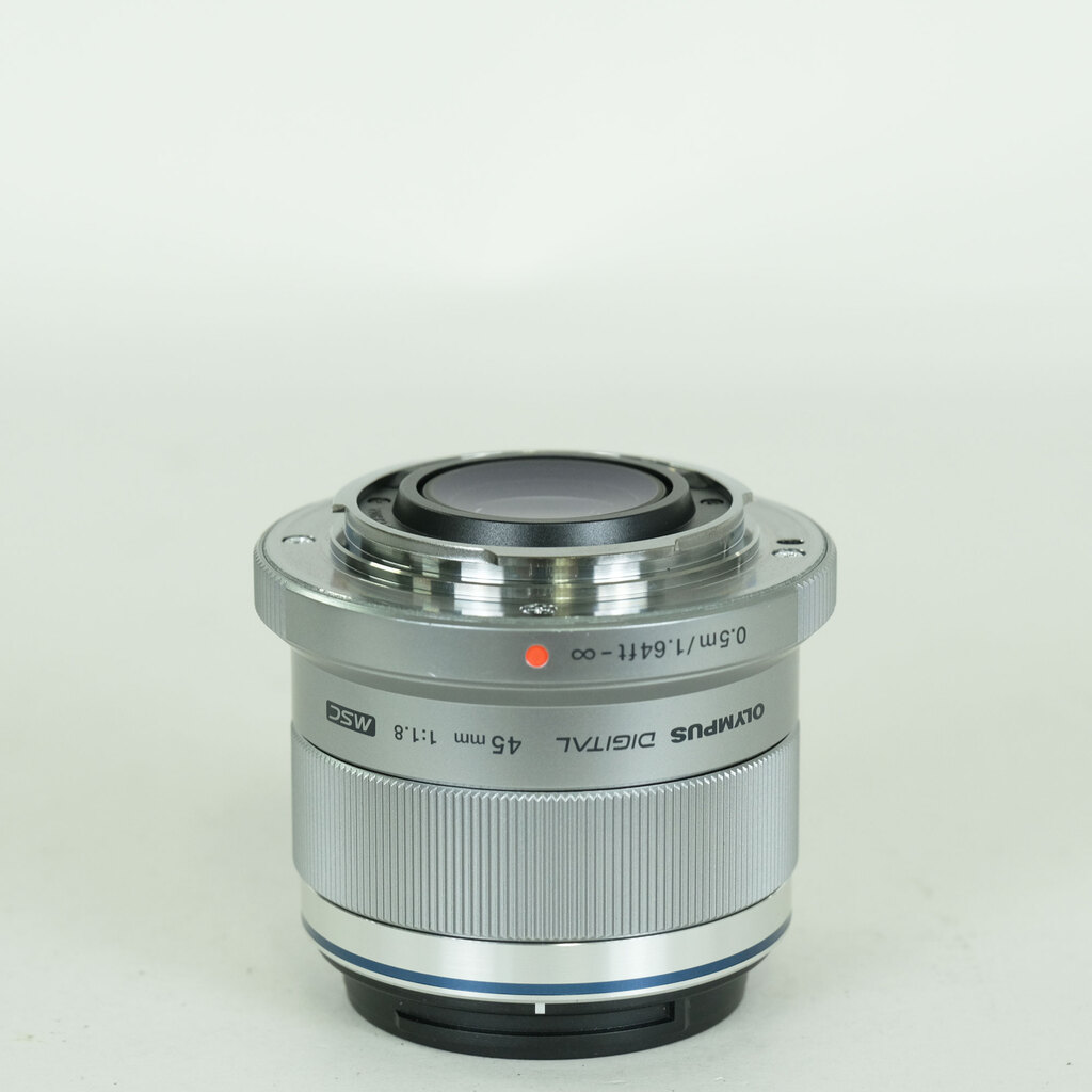 OLYMPUS M.ZUIKO DIGITAL 45mm F1.8