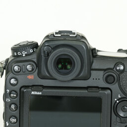 Nikon D500