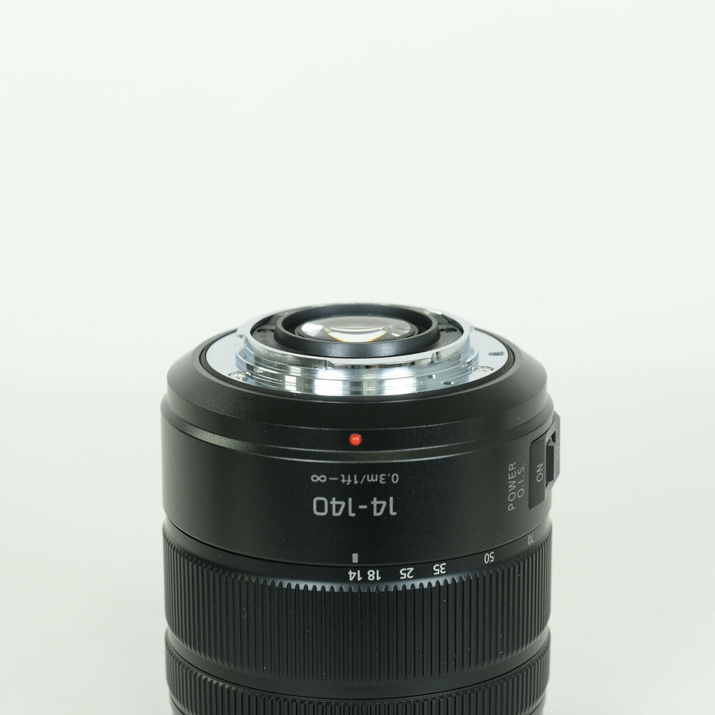 Panasonic LUMIX G VARIO 14-140mm / F3.5-5.6 II ASPH. / POWER O.I.S Panasonic LUMIX G VARIO 14-140mm / F3.5-5.6 II ASPH. / POWER O.I.S