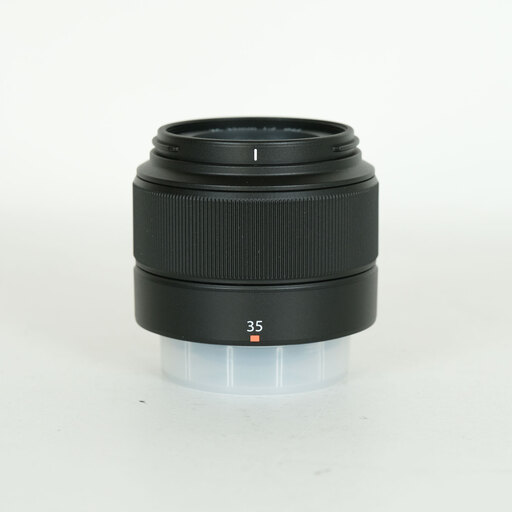 FUJIFILM XC35mmF2