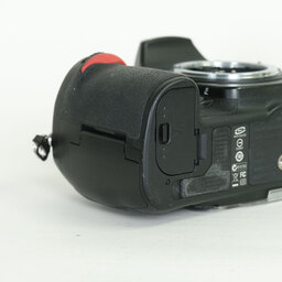 Nikon D300 ボディ