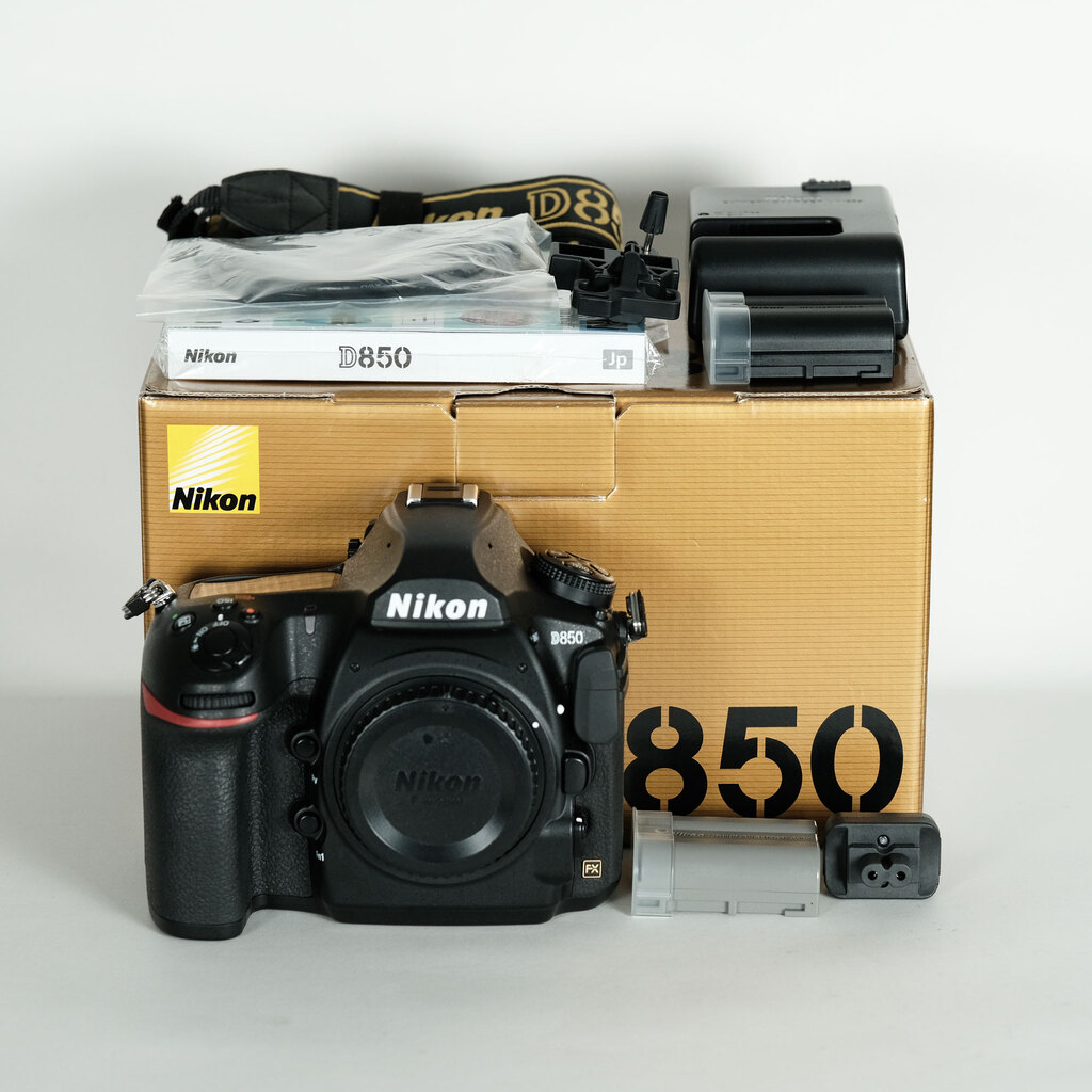Nikon D850