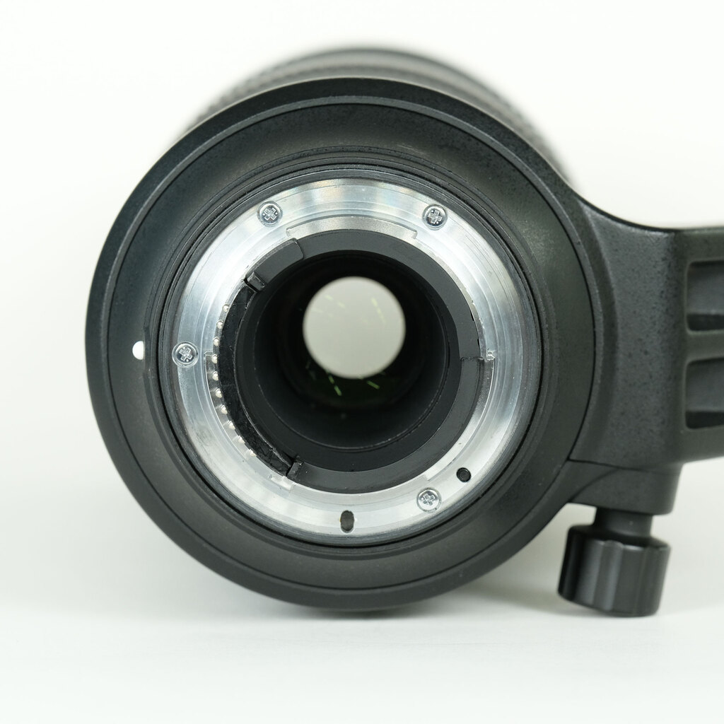 Nikon AF-S NIKKOR 200-500mm f/5.6E ED VRの出品 | ONE SCENE（ワン