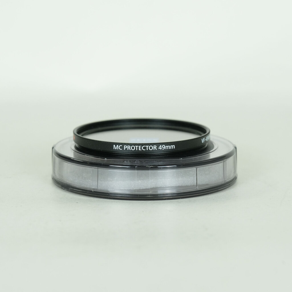 SONY Sonnar T* E 24mm F1.8 ZA SEL24F18Z SONY Sonnar T* E 24mm F1.8 ZA SEL24F18Z
