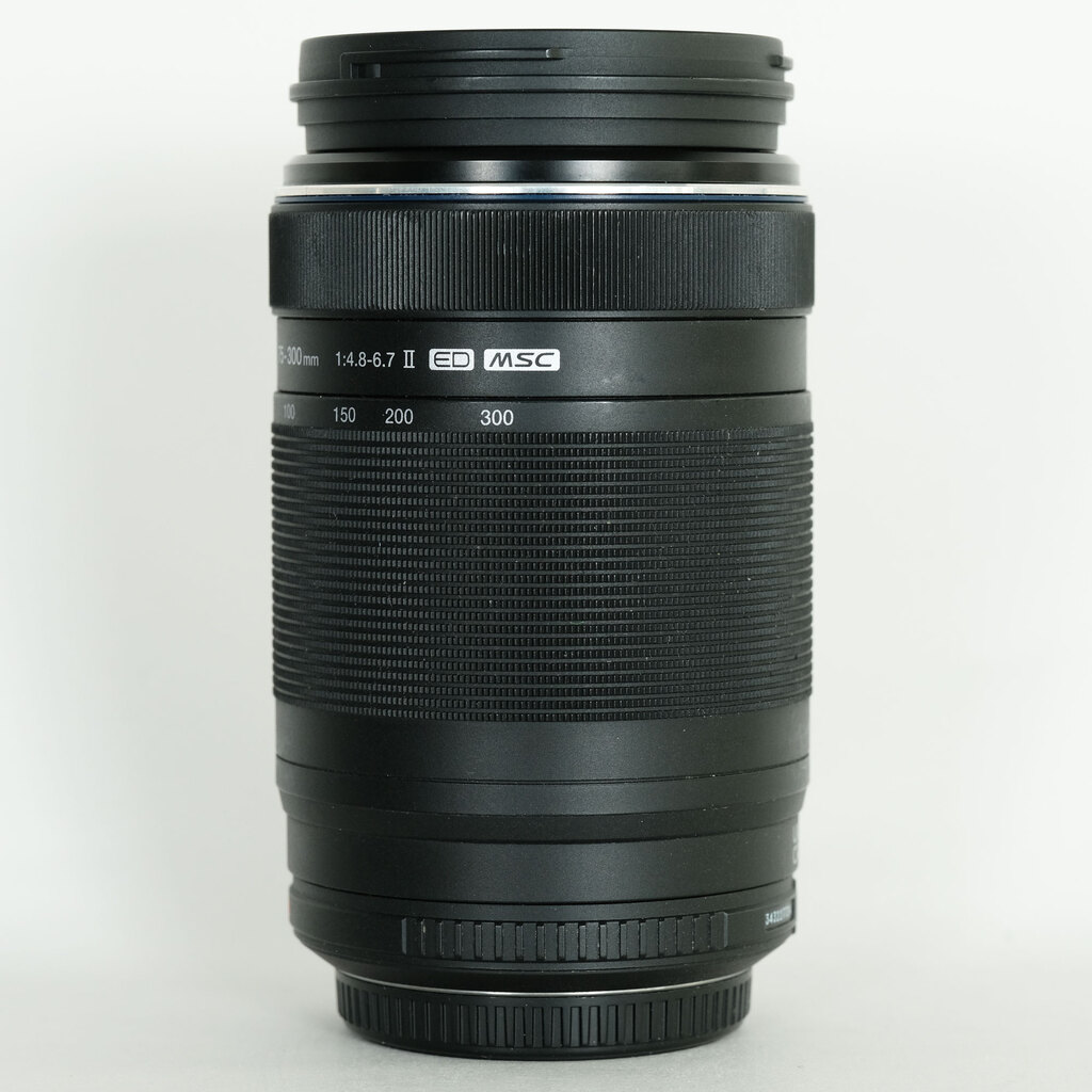 OLYMPUS M.ZUIKO DIGITAL ED 75-300mm F4.8-6.7 II